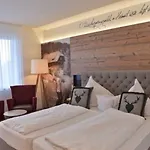 Hotel Hirschen 3*