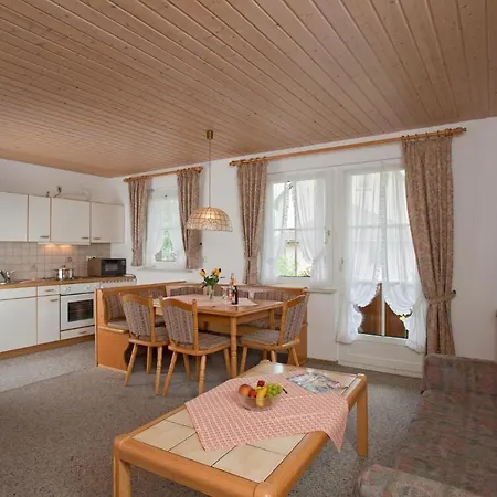Hotel Hirschen 3*