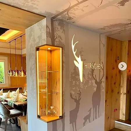 Hirschen Hotel 3*